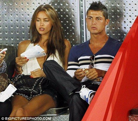 Irina Shayk, iubita lui Ronaldo: Nu imi place fotbalul! SUPER PICTORIAL