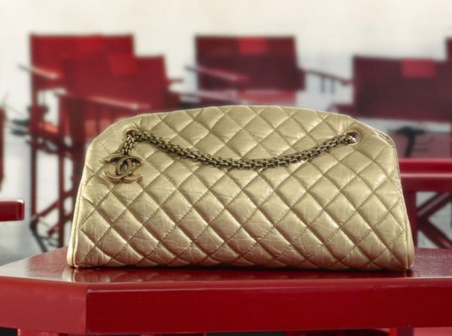 Chanel, colectia de genti de vacanta pentru 2011