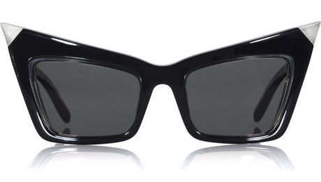 Ochelarii de soare cat eye: trendul absolut al anului 2011! Uite 10 modele de designer!