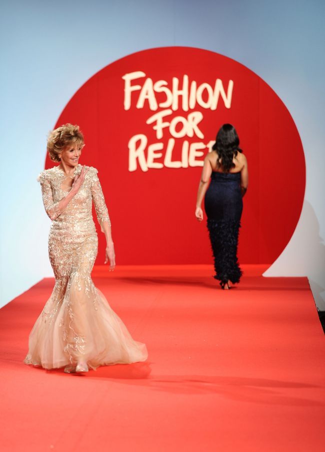 Fashion for Relief: vezi show-ul de moda caritabil organizat de Naomi Campbell la Cannes