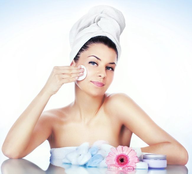 Beauty alert: Cosmeticele cu textura de pudra