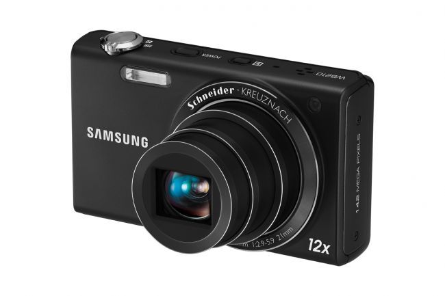 CONCURS: Fii Perfecta lunii iunie! Castiga un aparat foto Samsung WB210!
