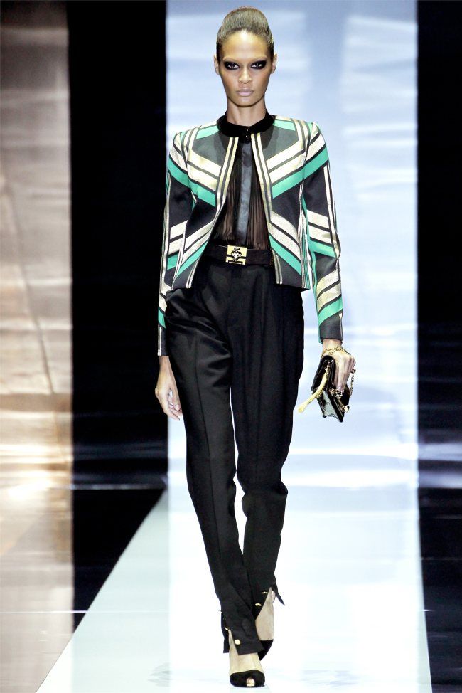 Gucci: colectia pentru primavara - vara 2012, prezentata la Milan Fashion Week