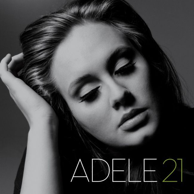 Adele a depasit-o pe Amy Winehouse: albumul ei, 21 , a devenit cel mai bine vandut album al secolului