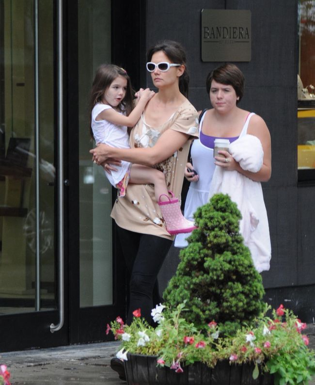 Supraponderala, acneica si mereu nefericita – asa arata fiica de 19 ani a uneia dintre cele mai frumoase actrite de la Hollywood GALERIE FOTO