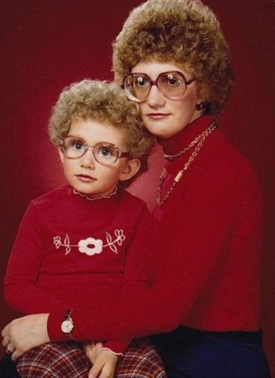 Pozele care NU ar fi trebuit facute publice. Uite cele mai nereusite fotografii de familie - GALERIE FOTO