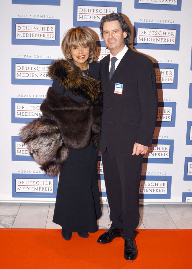 Mireasa la 73 de ani: legendara Tina Turner s-a casatorit pentru a doua oara! Cum arata sotul ei si care este diferenta de varsta dintre ei