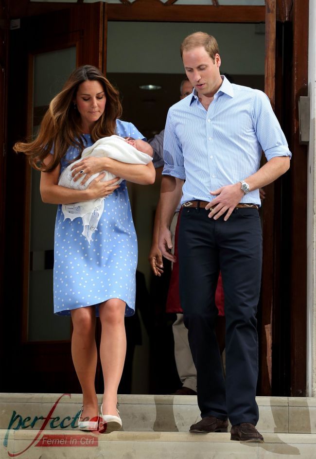 Primele poze cu bebelusul regal! Vezi cum arata baietelul lui William si Kate