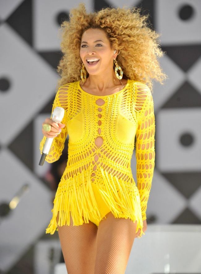 Beyonce tine post pana de Craciun. Cum arata abdomenul si picioarele cantaretei de cand consuma doar fructe si legume
