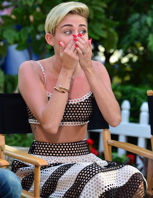 Miley Cyrus, intr-o noua relatie cu cel mai hot actor din Twilight? Cum au fost surprinsi cei doi