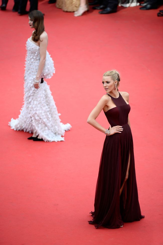 Blake Lively, printesa incontestabila a covorului rosu de la Cannes. Cu ce tinuta eleganta a impresionat fosta Gossip Girl