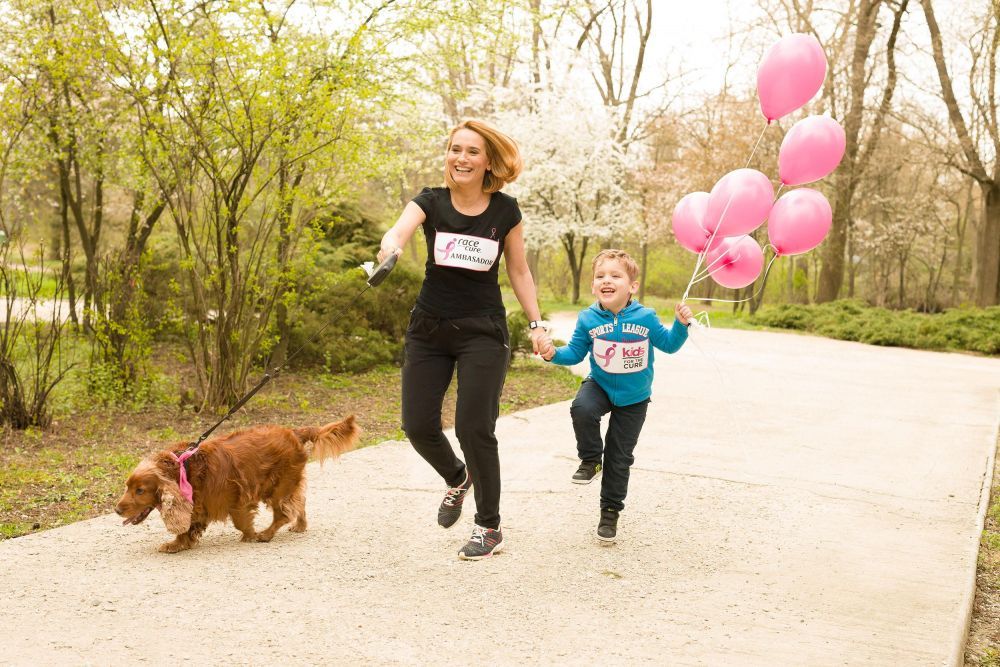 Andreea Esca lupta impotriva cancerului la san. Stirista participa la evenimentul Race for the Cure &ndash; Happy Run