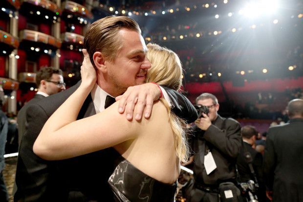Leonardo DiCaprio, marele castigator de la Premiile Oscar. Cele mai savuroase momente cu actorul dupa ce a fost premiat