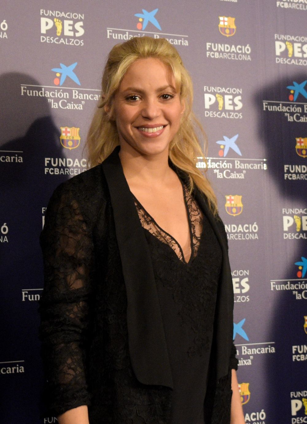 Shakira, look impecabil cu minim de machiaj. Cum arata intr-o pereche de pantaloni mulati de piele