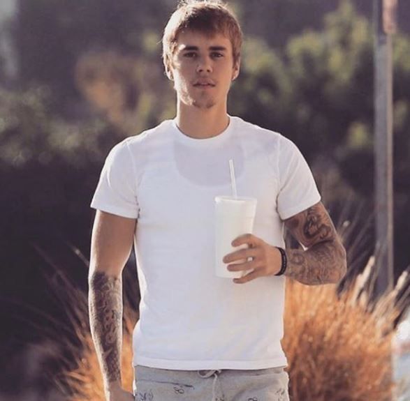 Justin Bieber vrea să &icirc;și schimbe look-ul. Artistul nu mai arată așa! Ce anunț a făcut