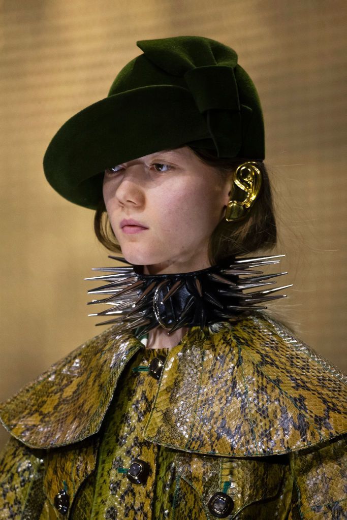 Cele mai interesante trenduri de frumusețe prezentate la Milan Fashion Week