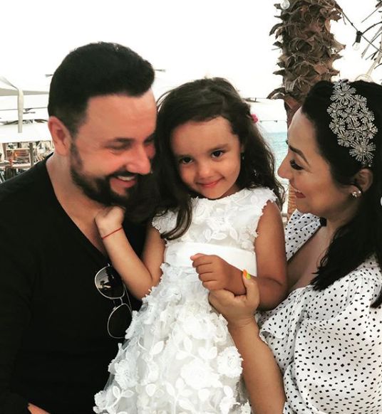 Fiica Andrei și a lui Cătălin Măruță a &icirc;mplinit 4 ani. Ce mesaj i-au transmis părinții