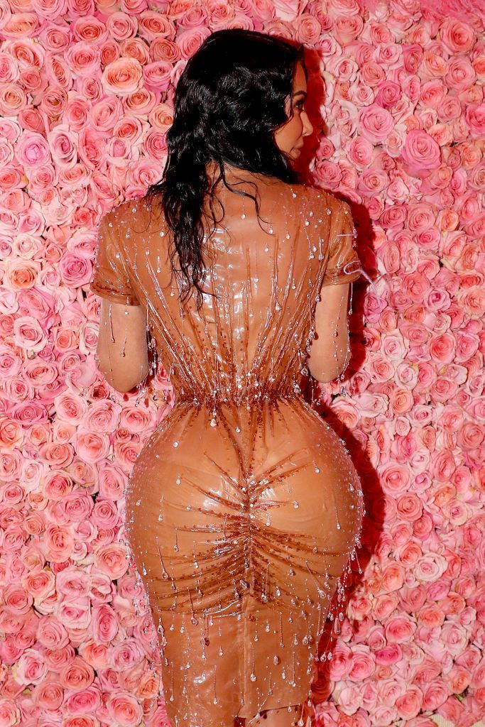 Imagine rară: Kim Kardashian, surprinsă fără machiaj de paparazzi. Diferența dintre realitate și Instagram