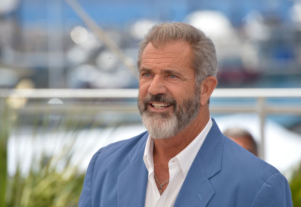 Mel Gibson vrea să dea &icirc;n judecată o profesoară din Chile pentru că vinde borcane cu miere sub numele &ldquo;Miel Gibson&rdquo;