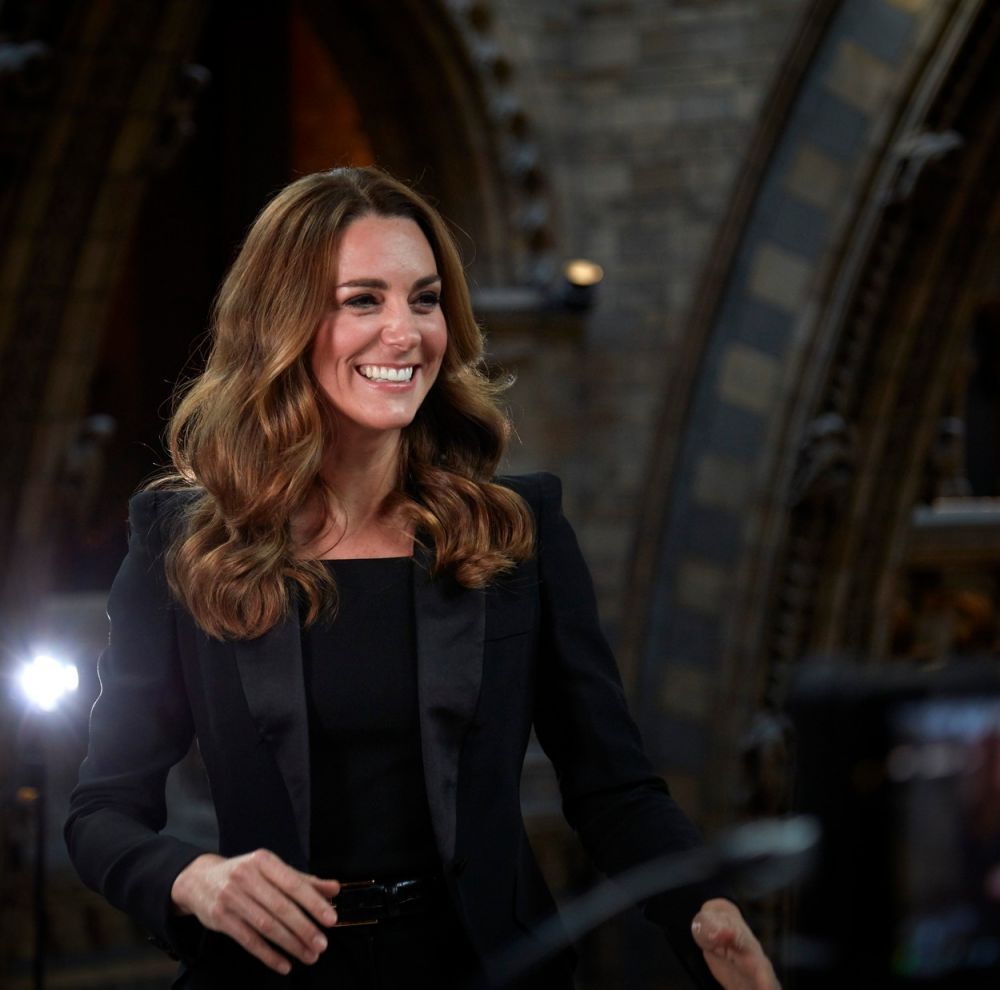 La cea mai recentă apariție, Kate Middleton a &icirc;ncălcat cea mai strictă regulă a Reginei