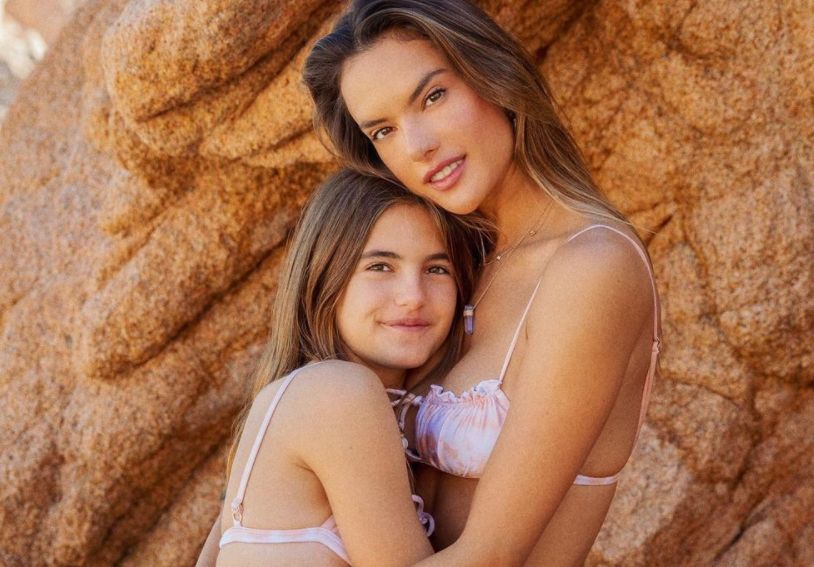 Ce fetiță superbă are Alessandra Ambrosio! La 12 ani, Anja e model și seamănă leit cu mama sa