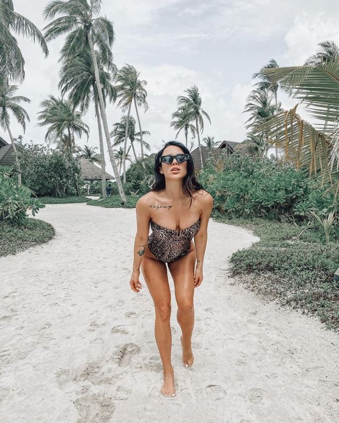 Ioana Tamaș, vacanță de vis cu soțul &icirc;n Maldive! Ce imagini postează una dintre cele mai sexy neveste de fotbaliști