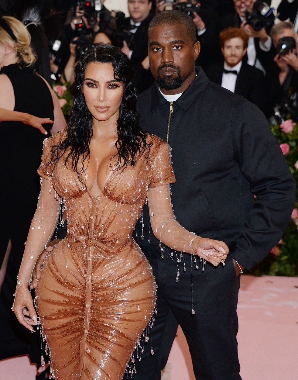 Kanye West, primele fotografii după ce Kim Kardashian i-a cerut divorțul! Nimeni nu l-a recunoscut