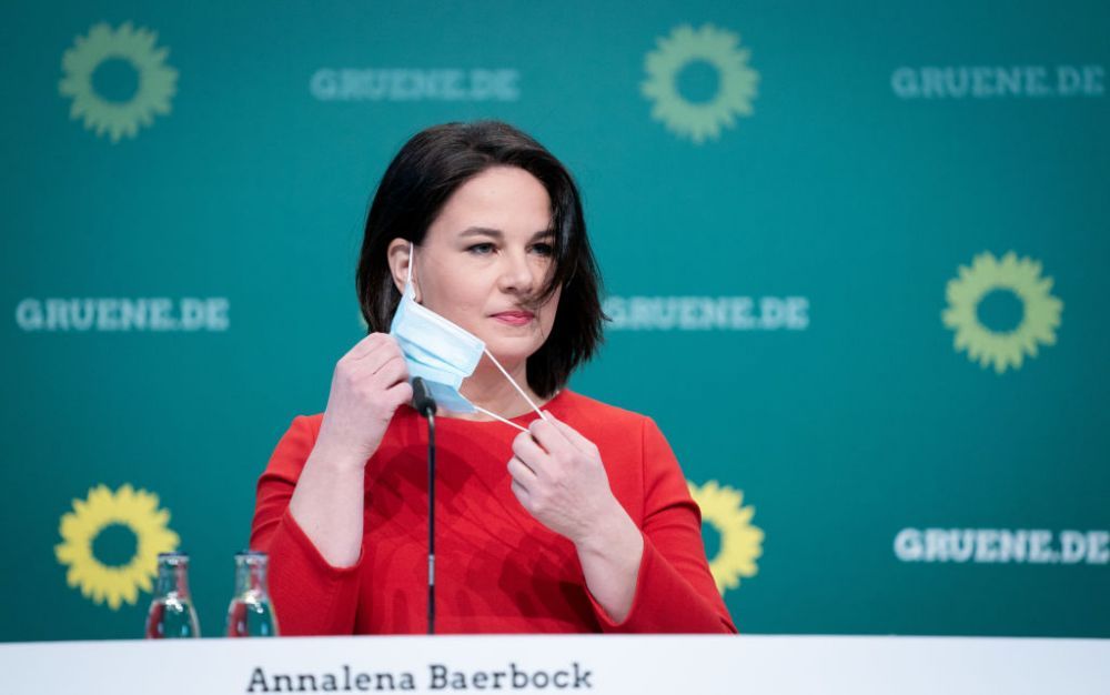 Annalena Baerbock, politiciana care vrea să-i ia locul Angelei Merkel, e o fostă atletă care ia &icirc;n serios schimbările climatice