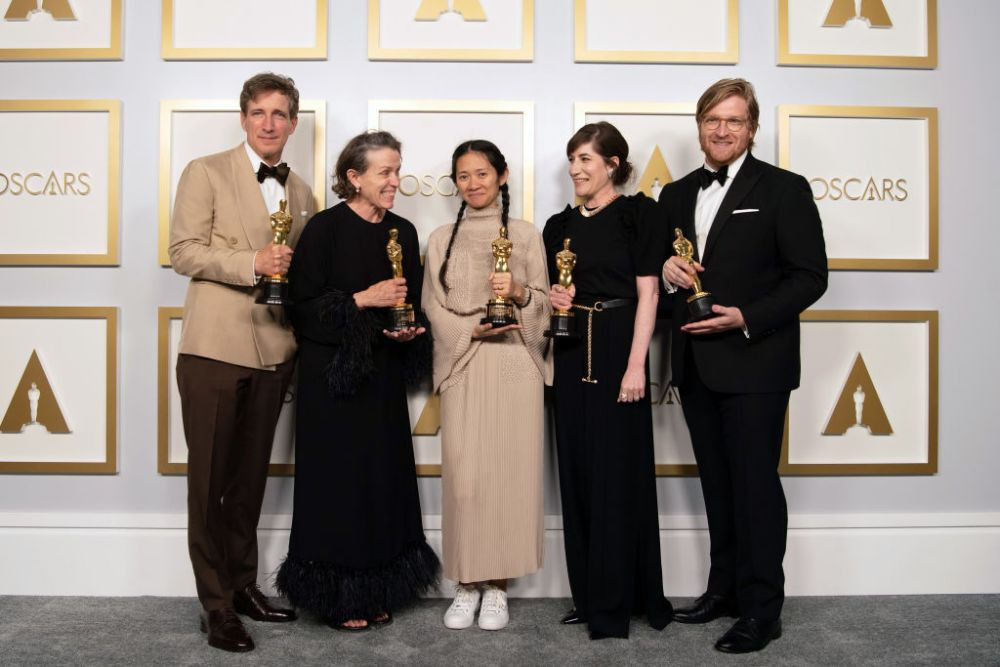 Premiile Oscar 2021. Cine este Chloé Zhao, prima femeie de culoare care