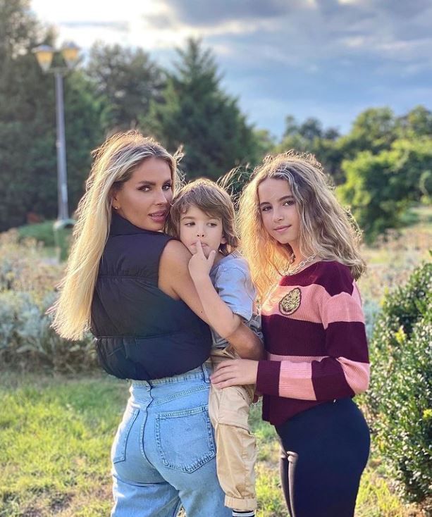 Ce frumusețe de fată are Andreea Bănică! Sofia Maria seamănă leit cu mama ei