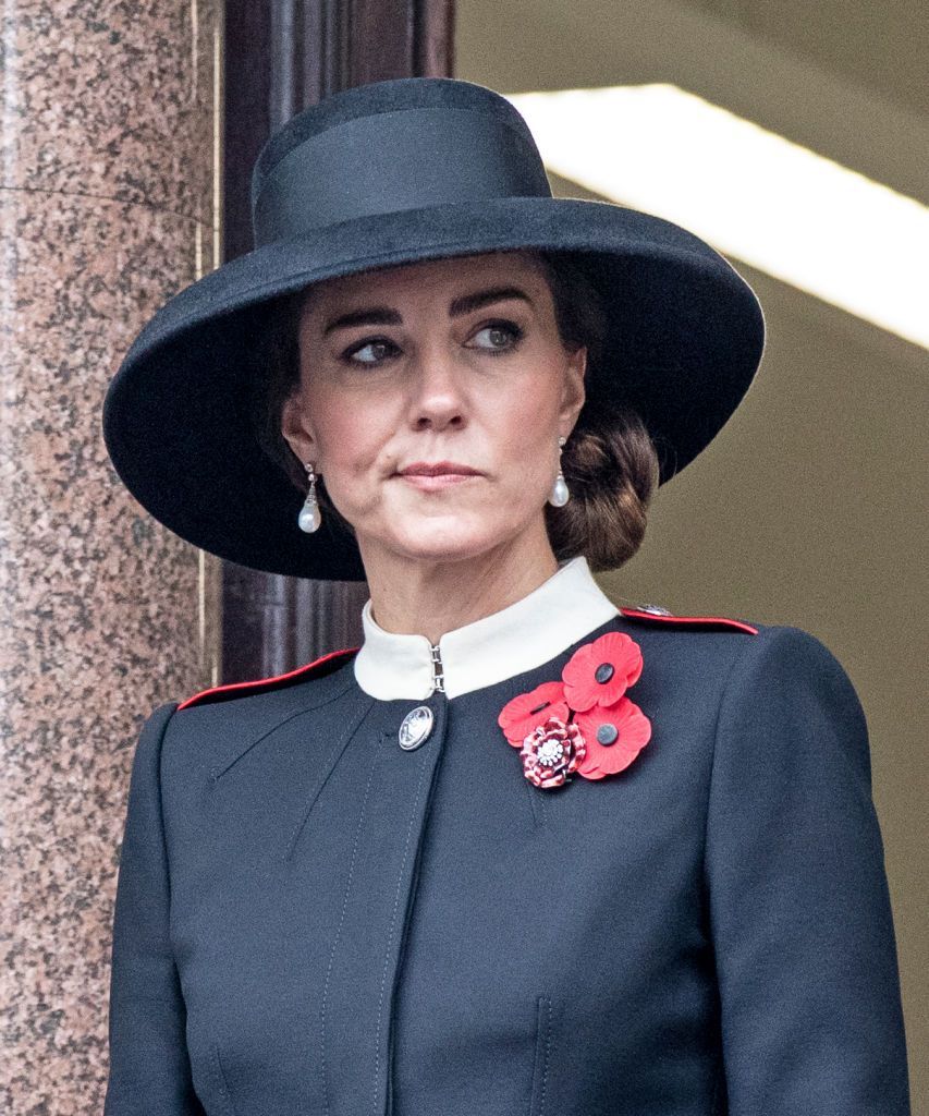 Kate Middleton i-a luat locul Reginei la Remembrance Sunday