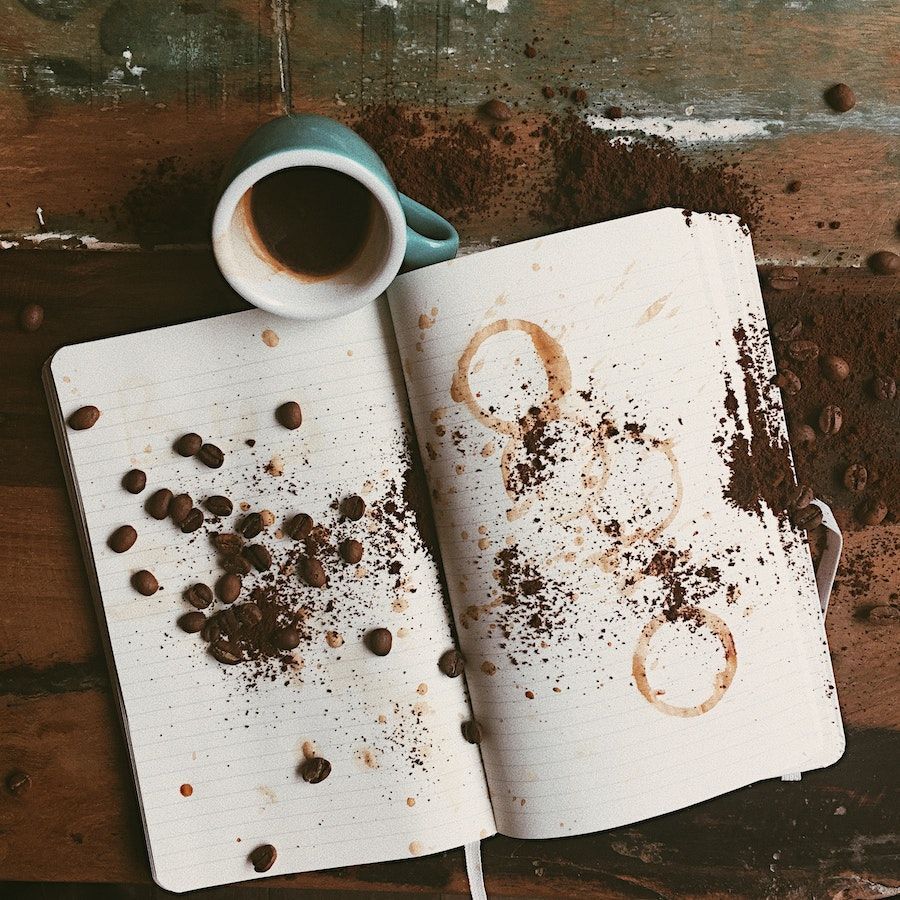 (P) Metode prin care puteți scoate petele de cafea de pe diverse suprafețe
