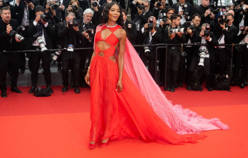 Rochia roșie la Cannes 2023 | Ce vedete au purtat-o mai bine pe covorul roșu