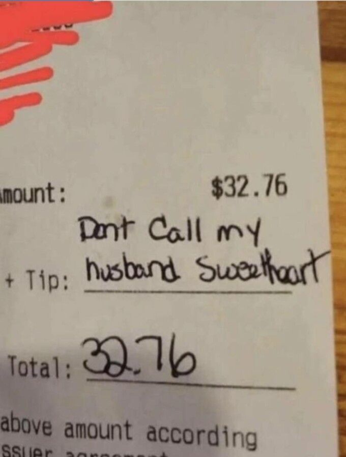 Cea mai răutăcioasă clientă! Ce mesaj a primit o chelneriță c&acirc;nd a preluat nota de plată. Femeia se aștepta la bacșiș