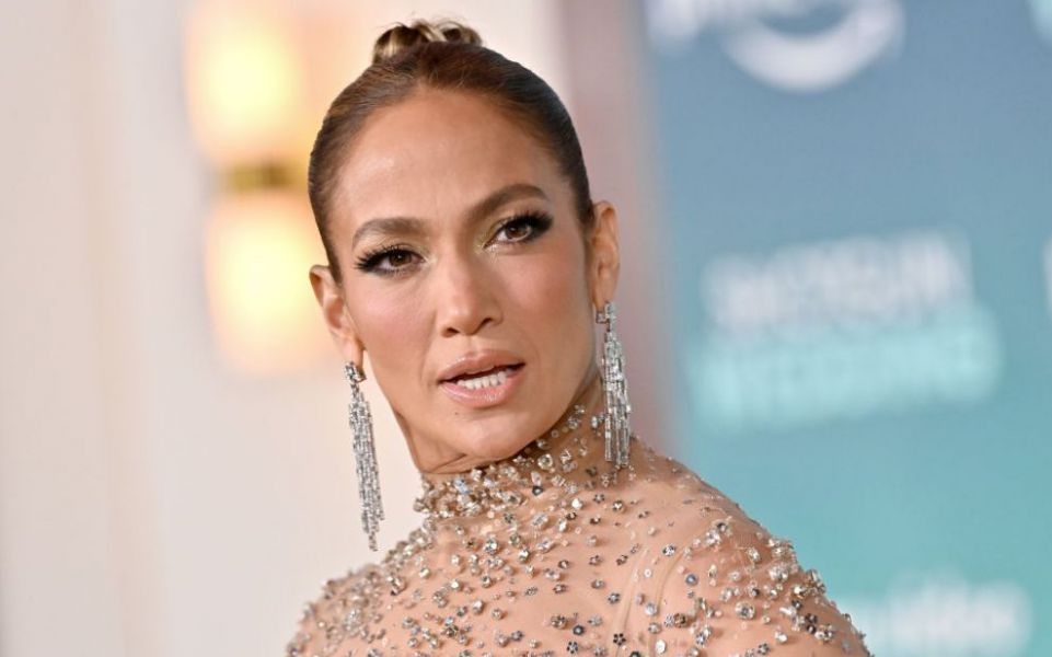 Angajații lui Jennifer Lopez trec printr-un adevărat coșmar! Vedetea le-a interzis să o privească &icirc;n ochi