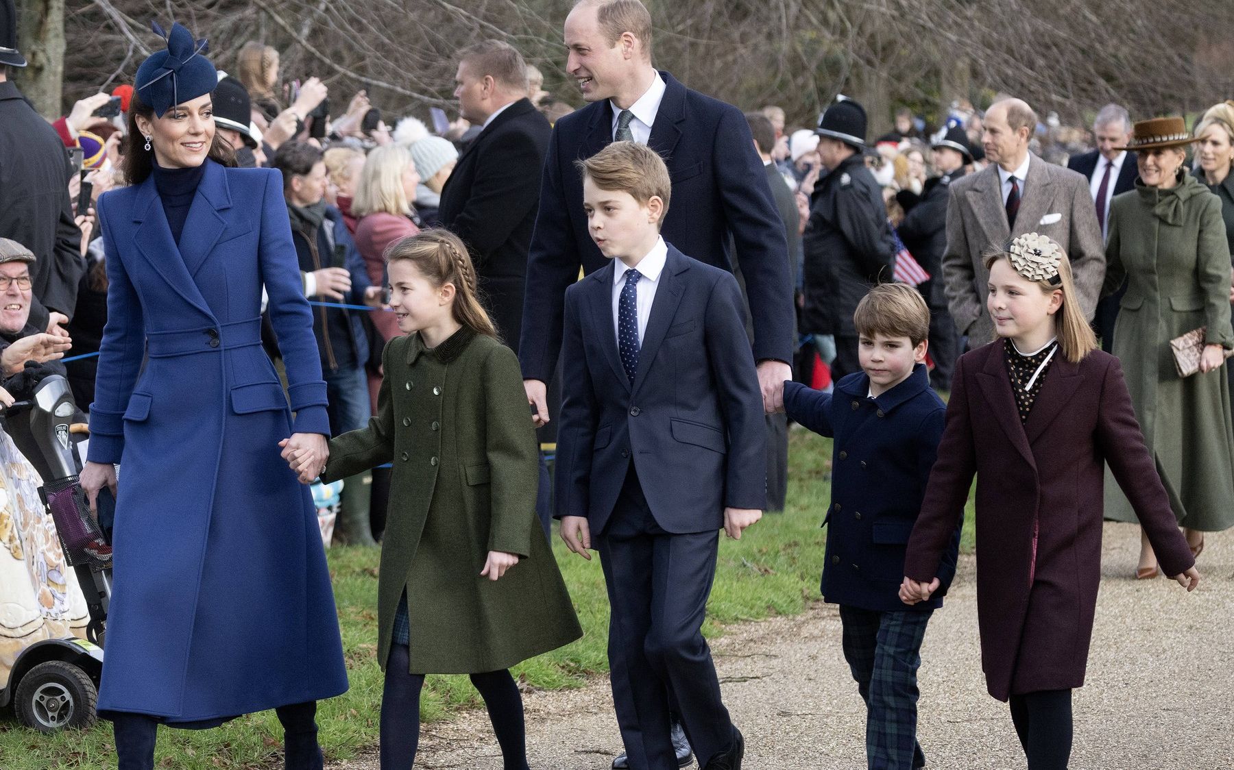 Kate Middleton și prințesa Charlotte, apariții impecabile la slujba de Crăciun. Ce ținute au ales pentru acest eveniment