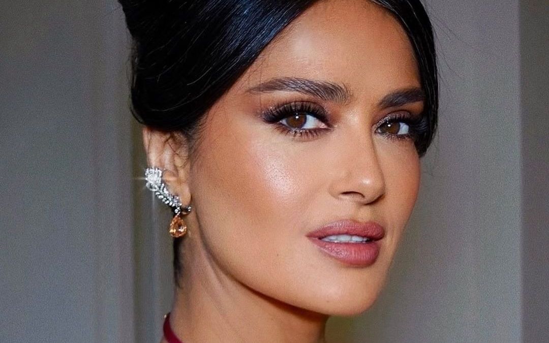 Motivul pentru care Salma Hayek a postat o fotografie cu fosta parteneră de viață a soțului ei. Cum se înțelege actrița cu Linda Evangelista